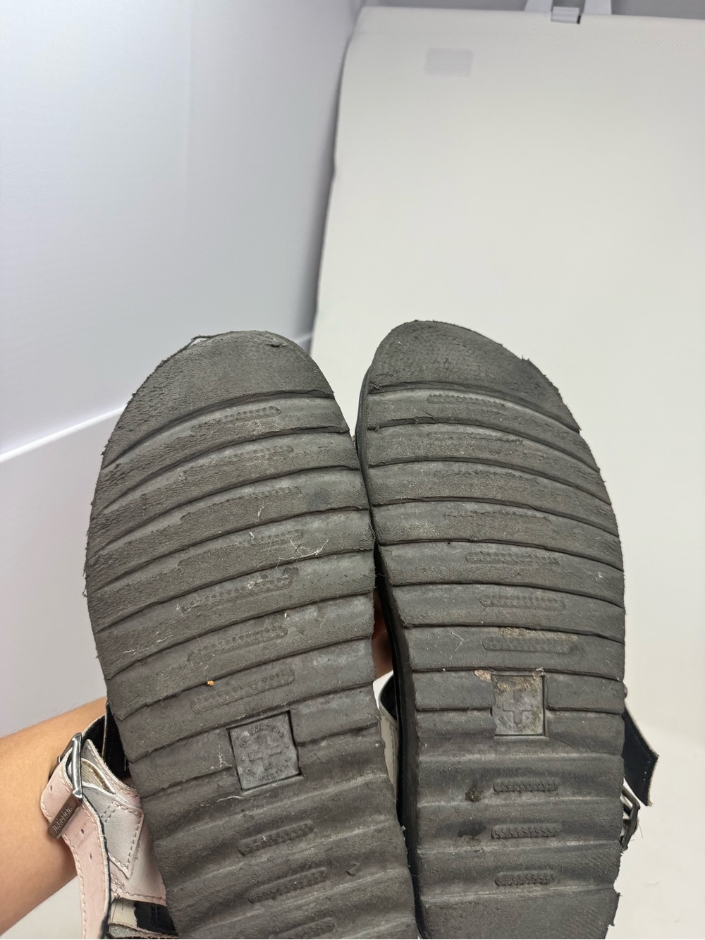 Dr Martens Voss Quad Sandal Size US 9 - Picture 7 of 8